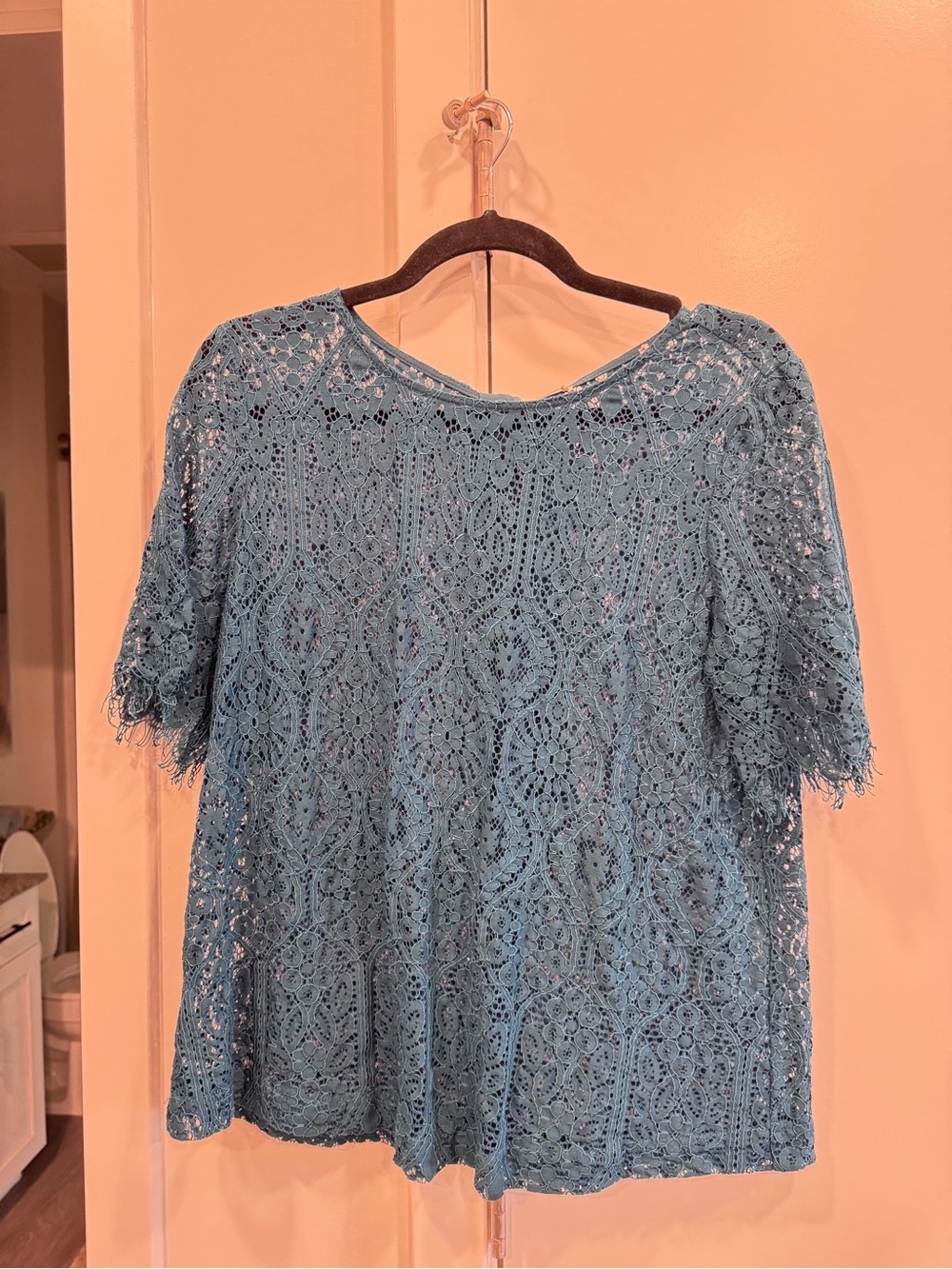 Women's Teal Lace Short-Sleeve Top